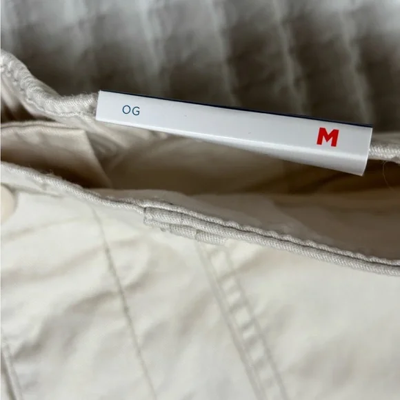 Old Navy OG Chino High Rise Utility Cargo Pants Medium NWT Off White - Picture 7 of 9